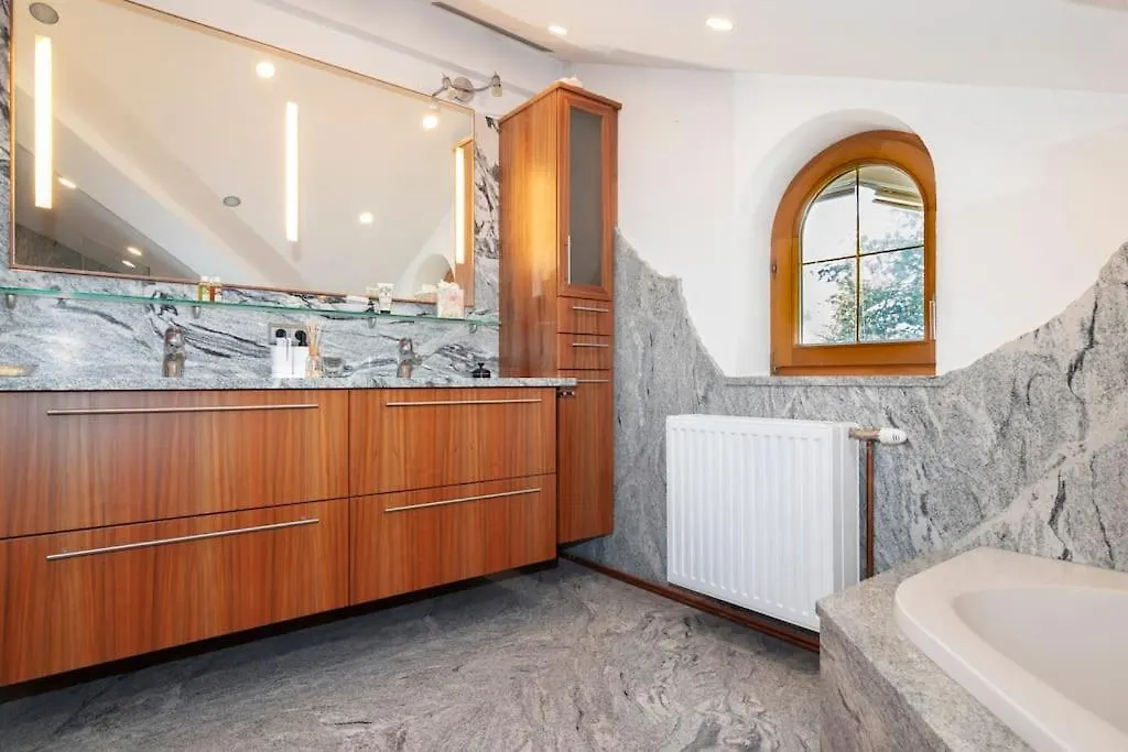 Privatzimmeroase Felicitas Exklusive Zimmer Zirl