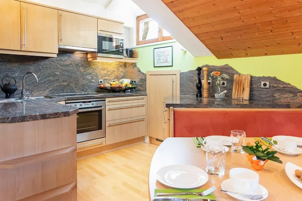 Privatzimmeroase Felicitas Exklusive Zimmer Zirl Austria
