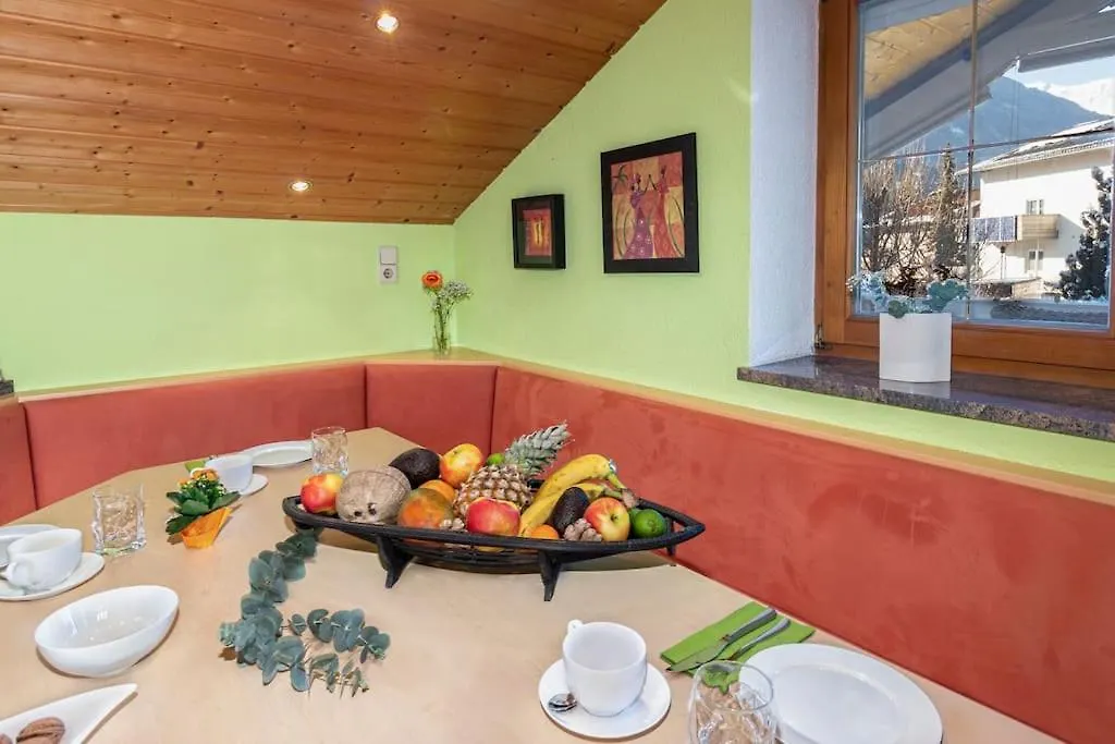 Privatzimmeroase Felicitas Exklusive Zimmer Zirl
