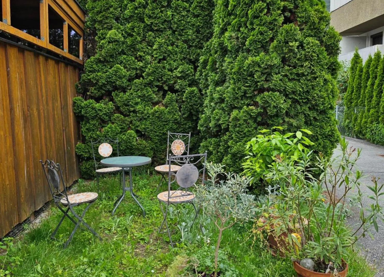 Apartment Privatzimmeroase Felicitas Exklusive Zimmer Zirl